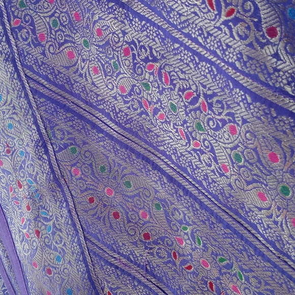 Unique Silk Iridescent Purple Patchwork Batik Bedspread/ Coverlet from India - Picture 7 of 14